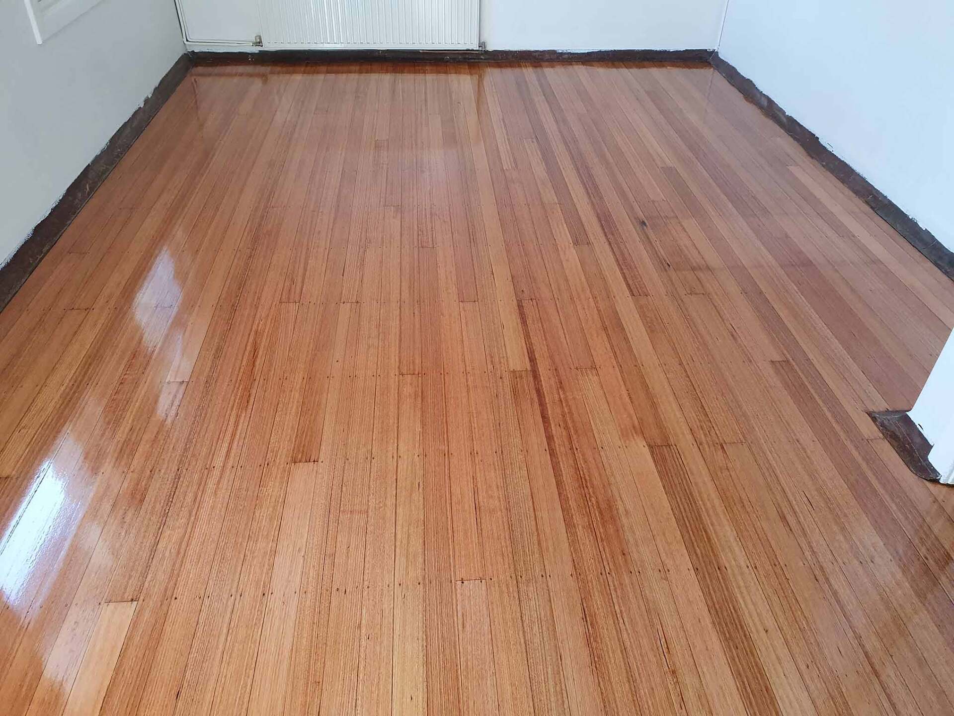 Hardwood Solvent Based Polyurethane Flooring — Geelong, VIC — Fine Finish Floors