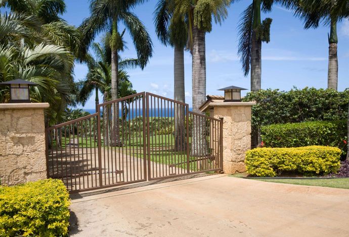 Residential Security And Entrance Gate — Soquel, CA — Abacherli Fence Company