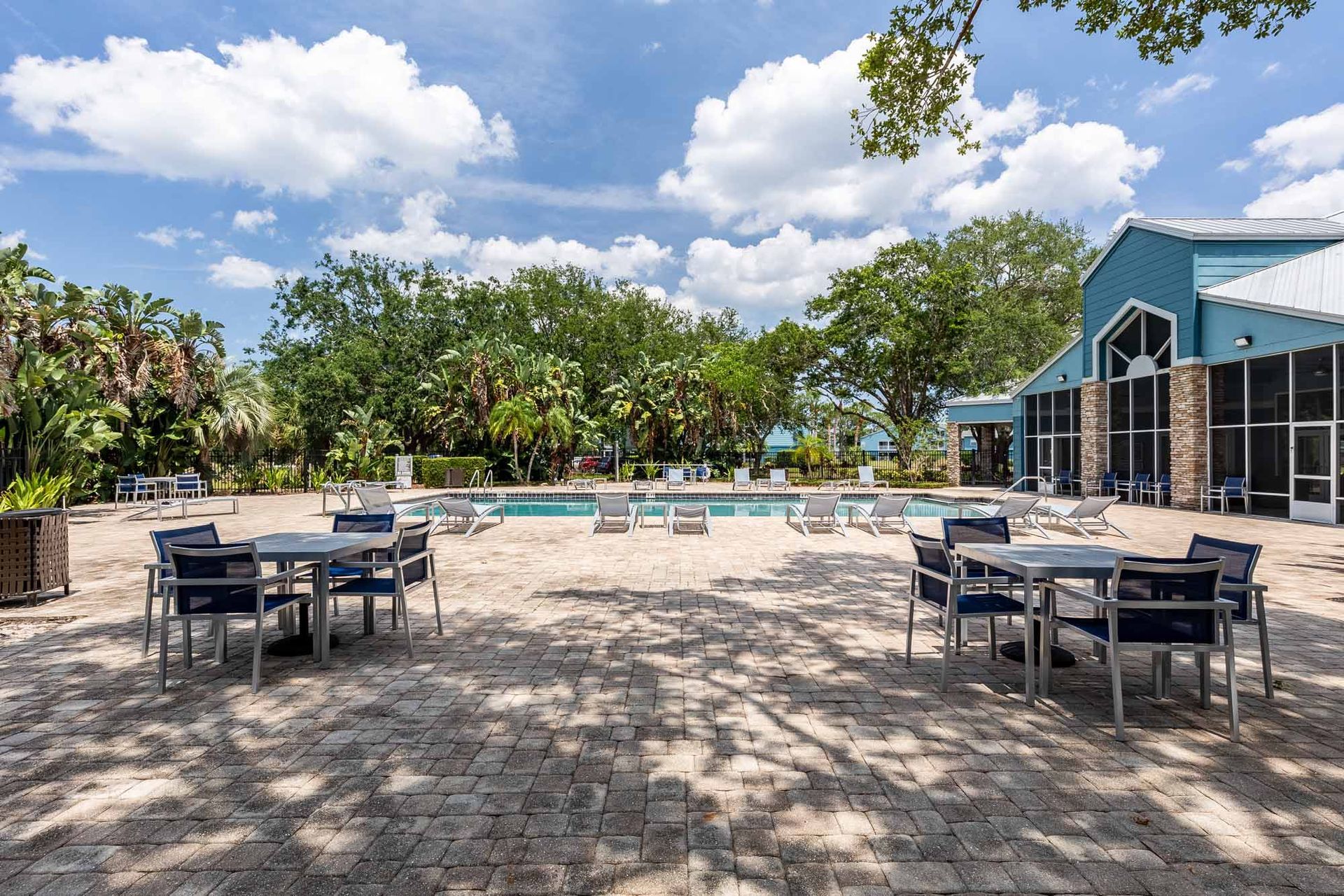 Pool at Savannahs at James Landing.