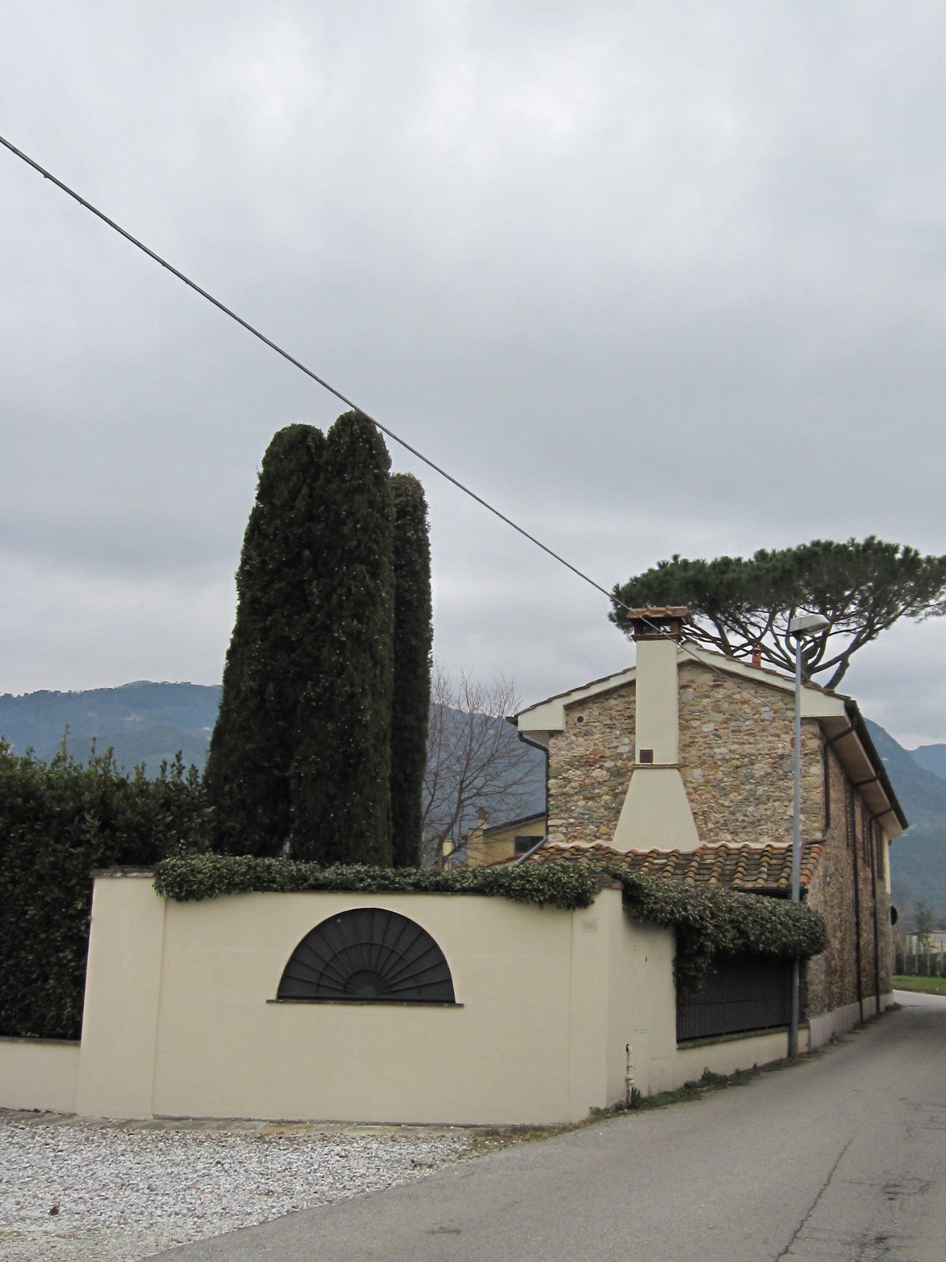 immobile in pietra ristrutturato