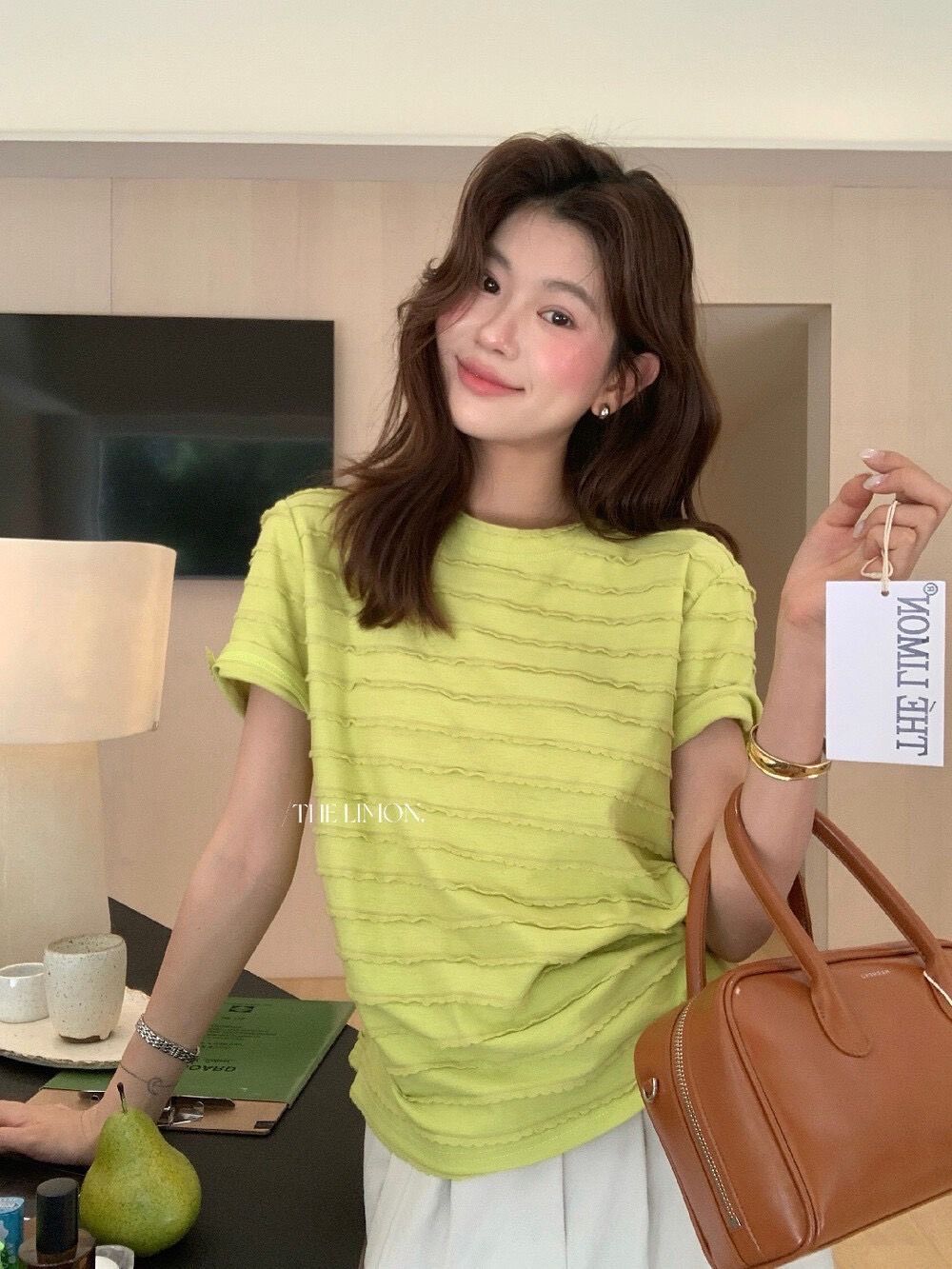 260408正版檸檬綠茶家緹花花邊簡約層次設計感寬鬆百搭ㄒ恤