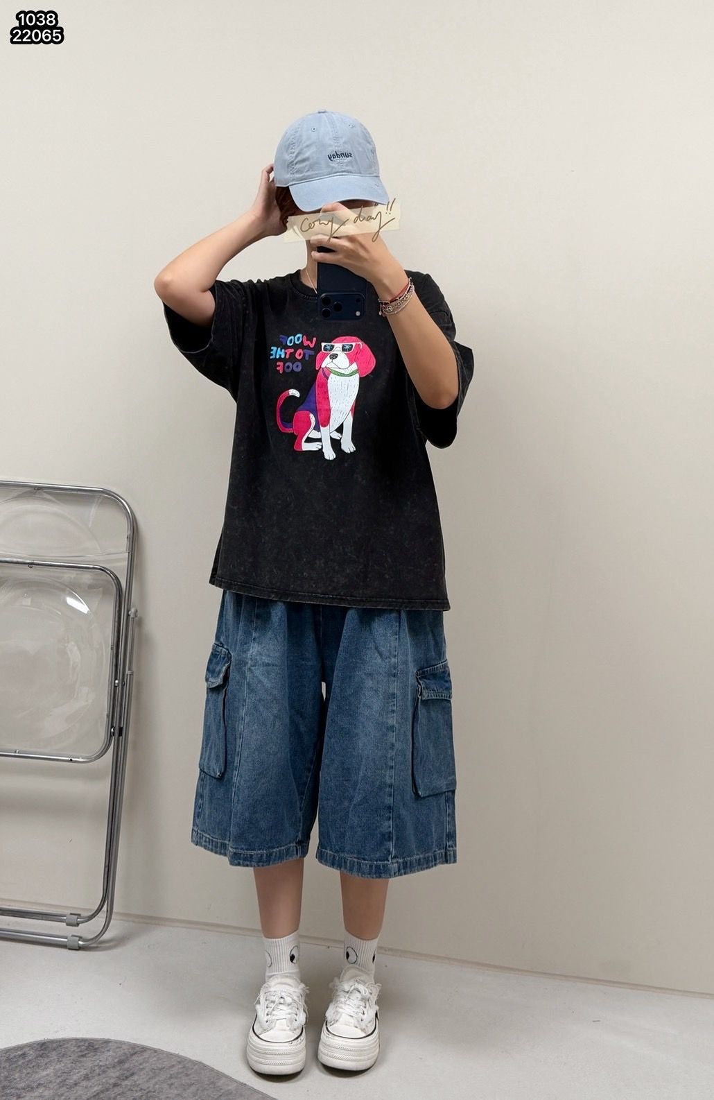 260613韓國蠟染渡假模式慵懶鬆弛墨鏡狗ㄒ恤