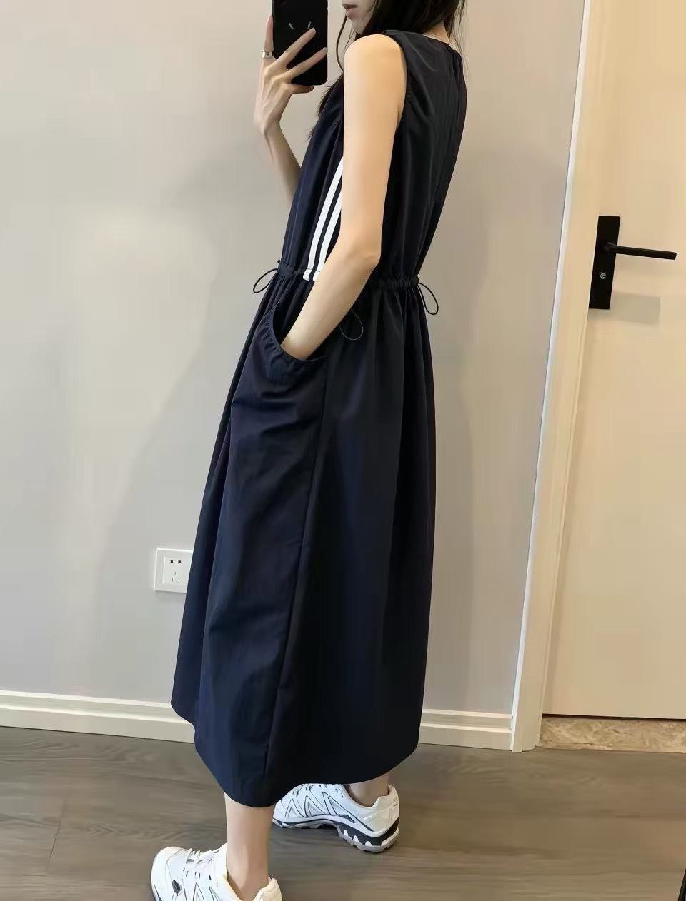 260623韓慵懶風撞色休閒連衣裙