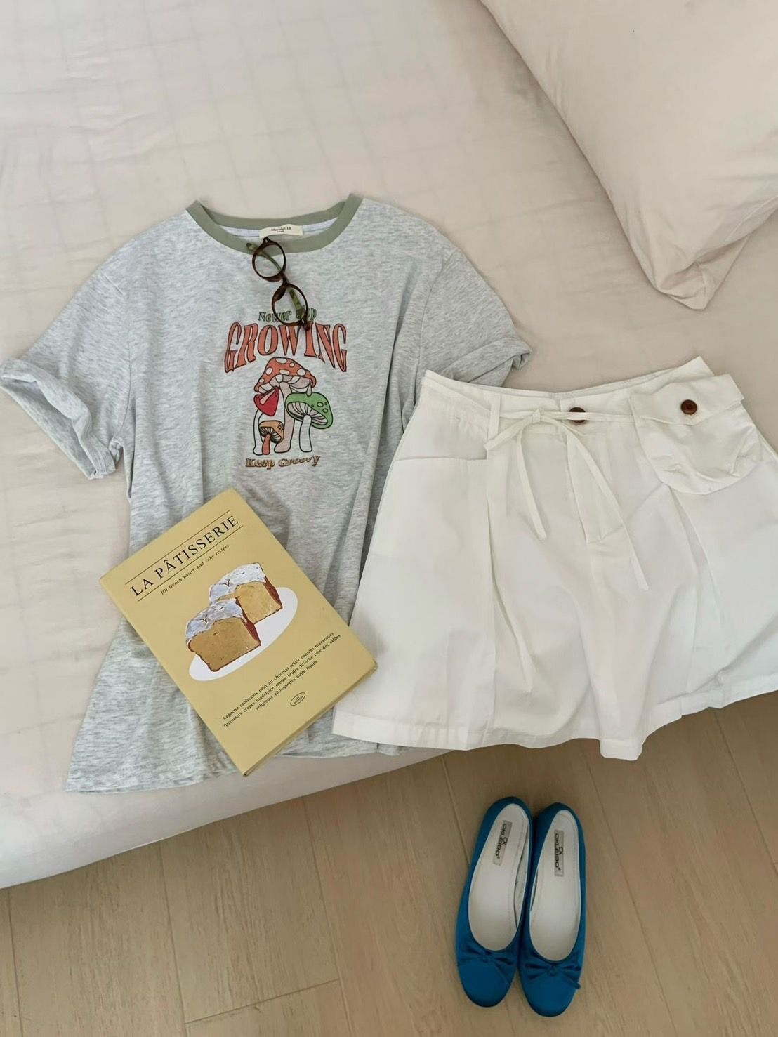 蘑菇印花撞色ㄒ恤