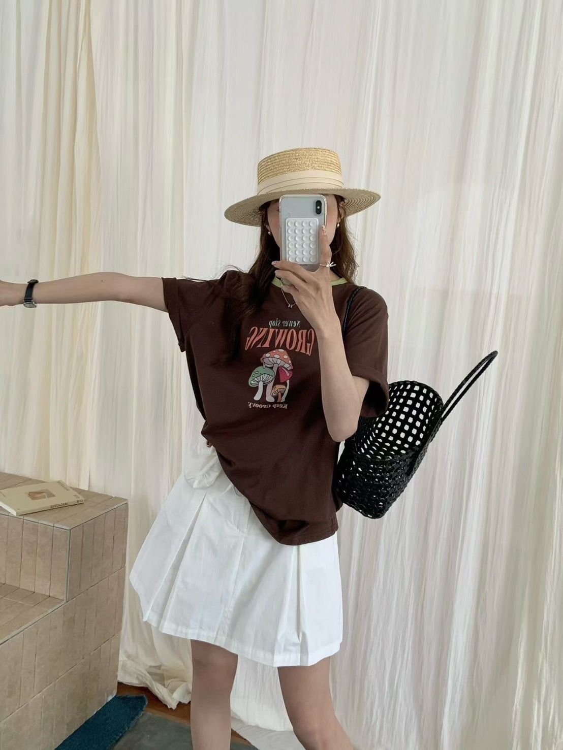 蘑菇印花撞色ㄒ恤