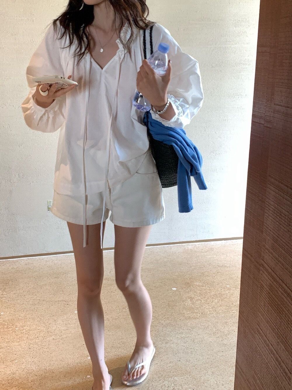 260314正版檸檬家春日南法氛圍感木耳邊顯瘦V領系帶襯衣