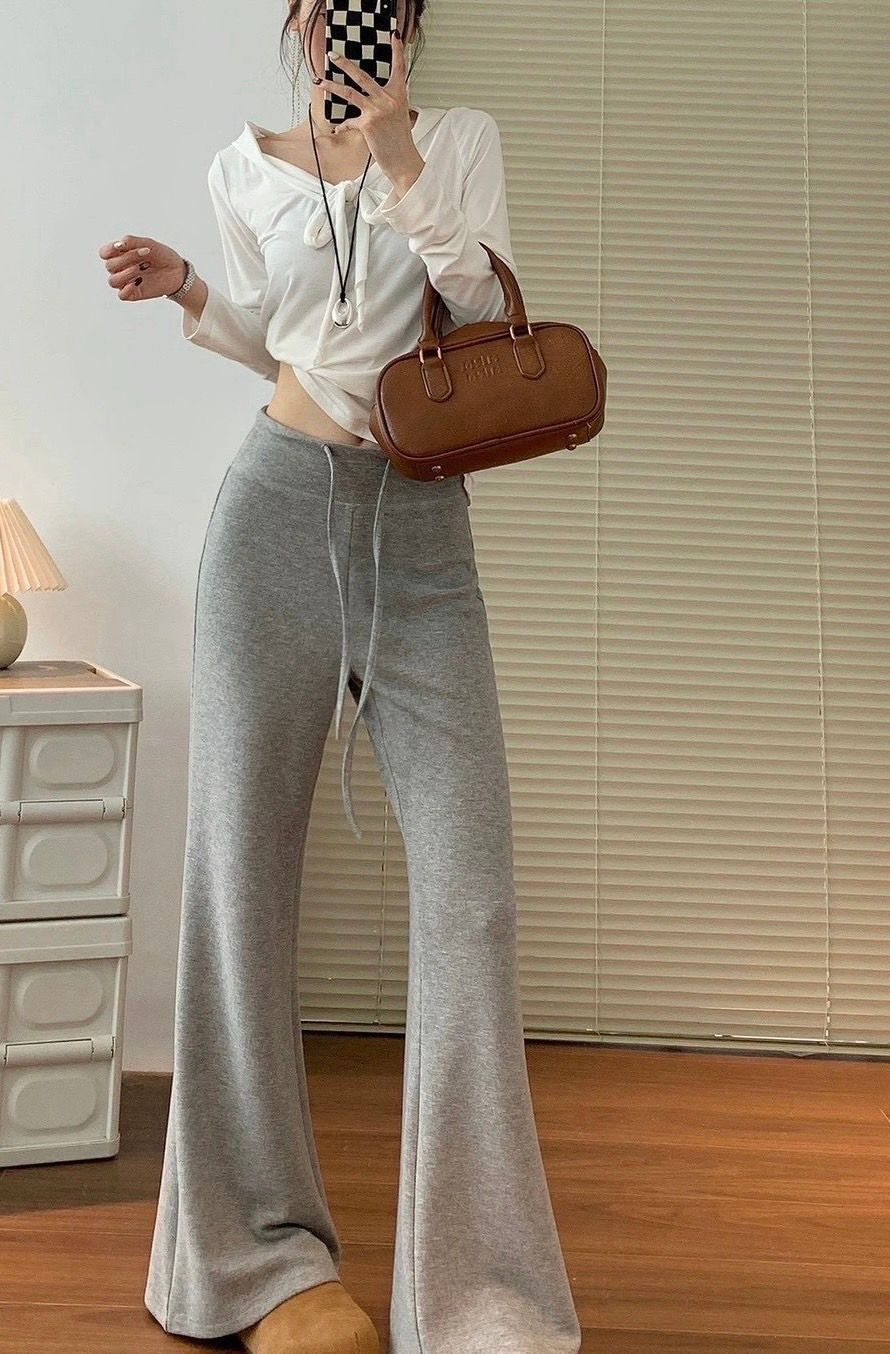 260322空氣棉抽腰微喇褲