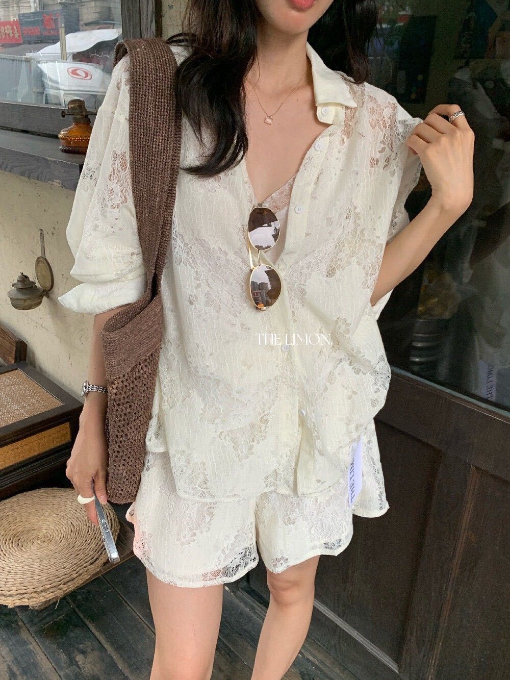 260518正版檸檬重工氣質蕾絲襯衫加顯瘦休閒短褲兩件套套裝