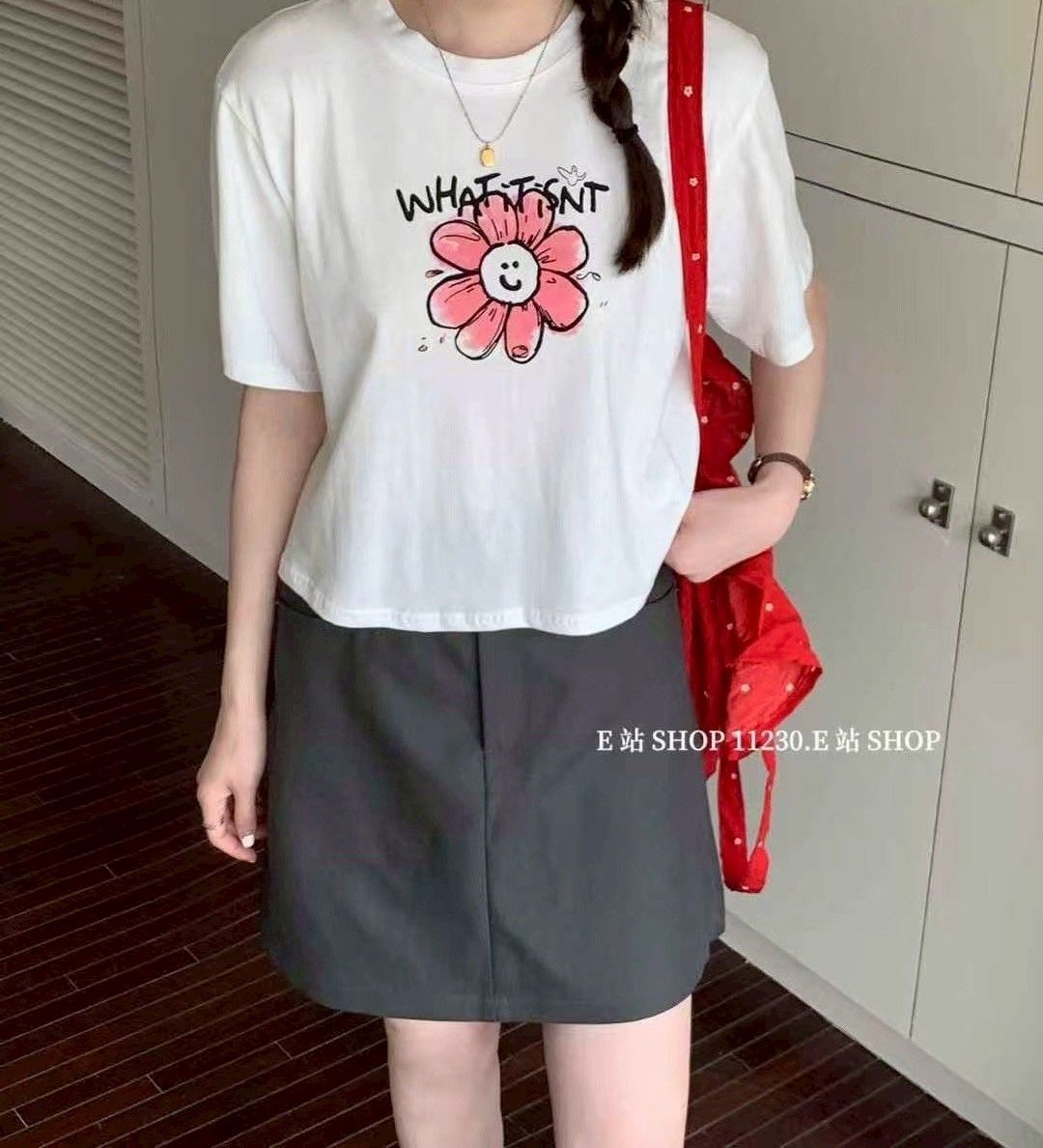 260524微笑花花短版ㄒ恤
