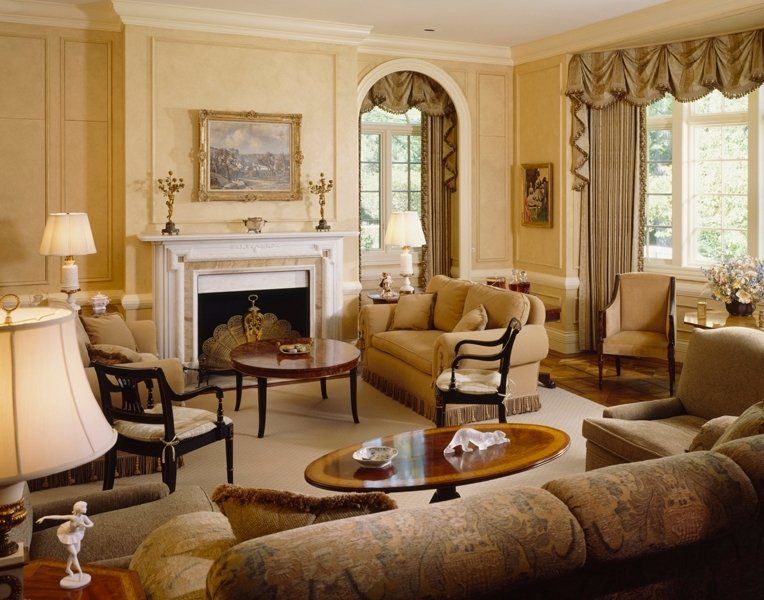American Manor Living Room — Chicago, IL — Allan J. Grant and Associates