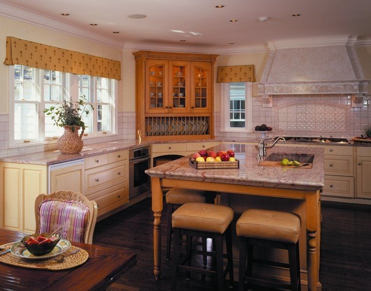 Fieldstone Kitchen — Chicago, IL — Allan J. Grant and Associates