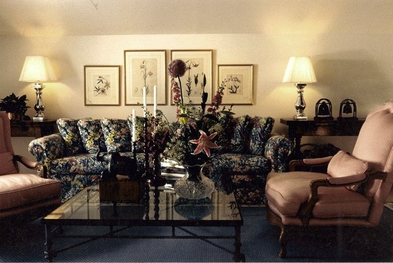 Lobby Area — Chicago, IL — Allan J. Grant and Associates