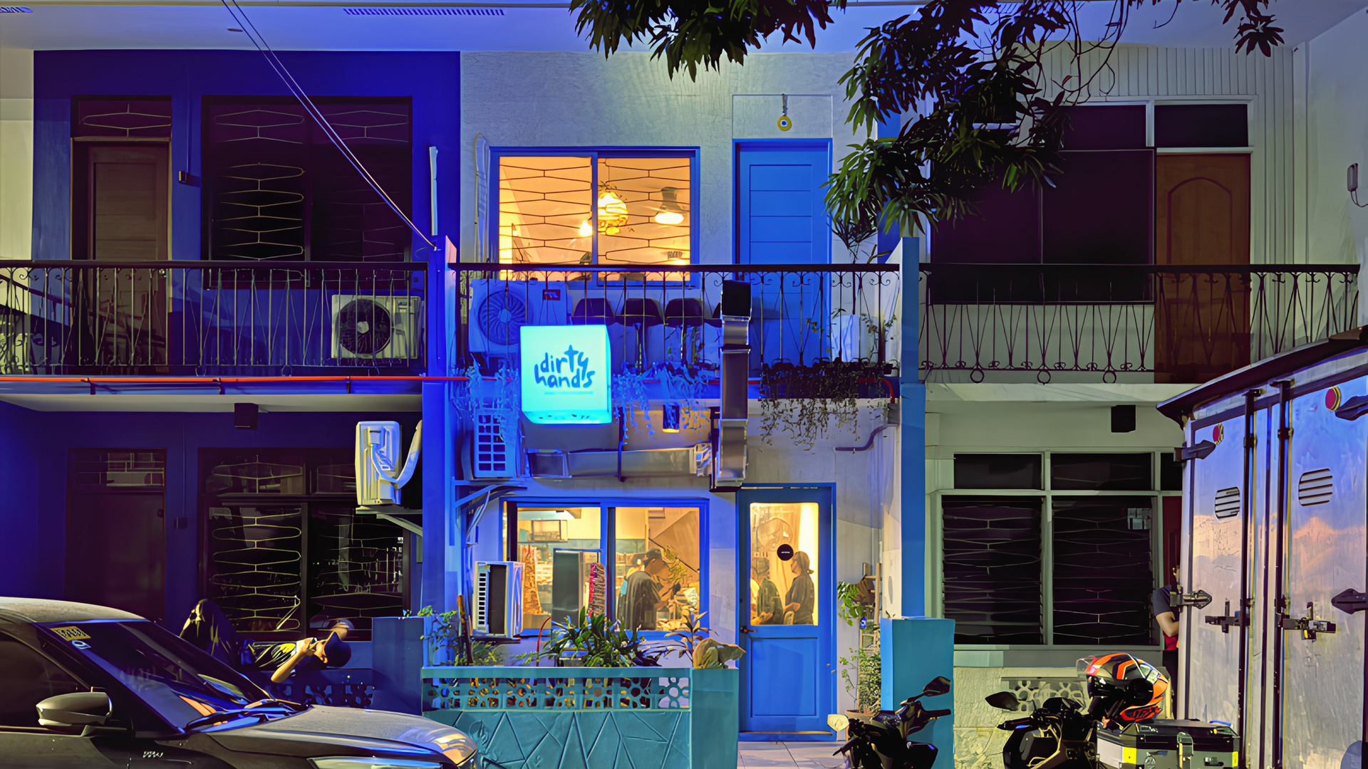 Dirty Hands Turkish shawarma and Middle Eastern restaurant in Poblacion Makati near The Belamy Hotel