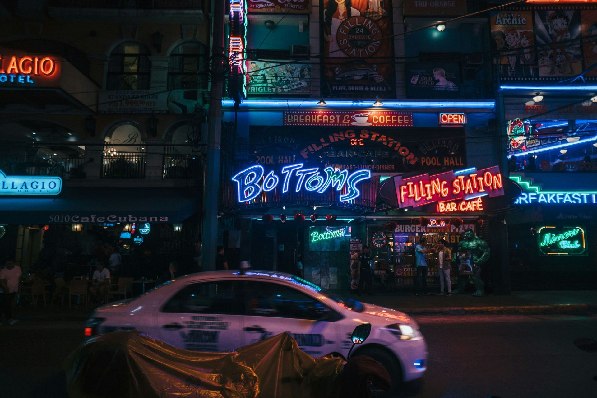 Dining and  Bars in Poblacion, Makati near The Belamy House