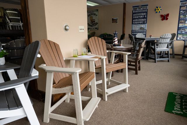 raymond and flanigan dining room