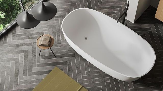 https://lirp.cdn-website.com/0f162804/dms3rep/multi/opt/Top-View-Of-Stylish-Bathroom-I-466141453-5326e88a-640w.jpg