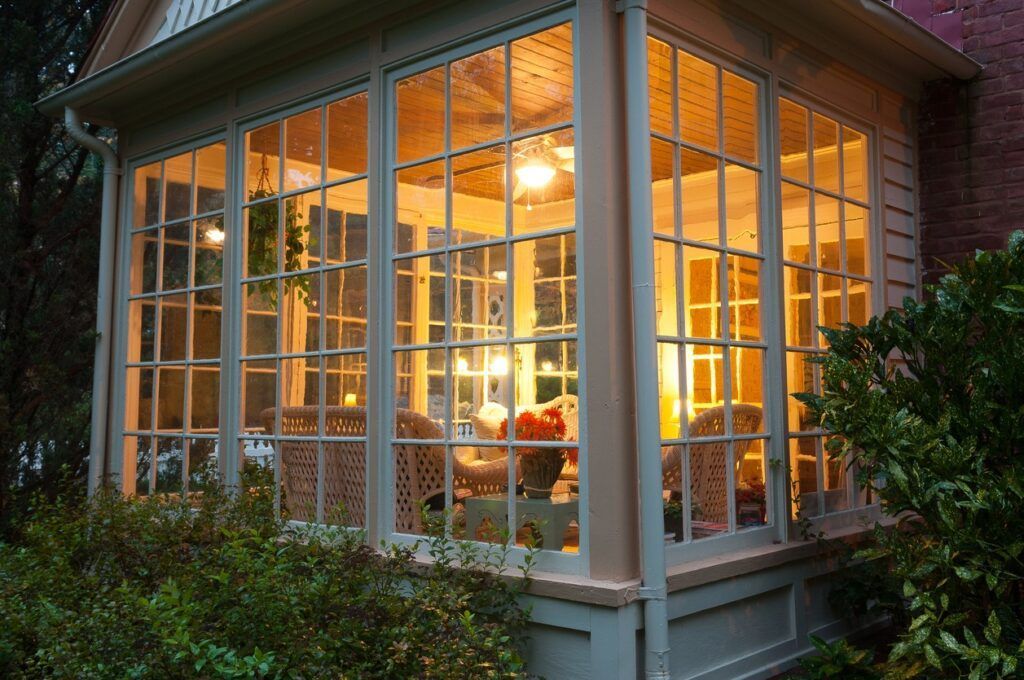  Traditional Sunroom Additions – Selecting Windows & Doors