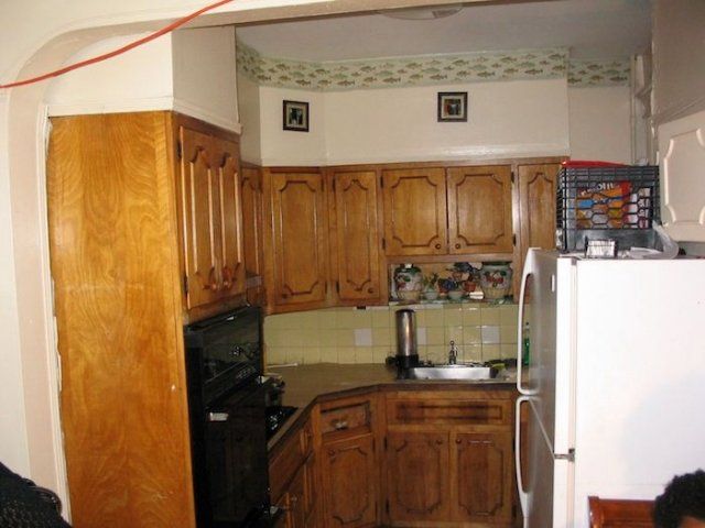 Kitchen Renovation - Before - Brownstone Works