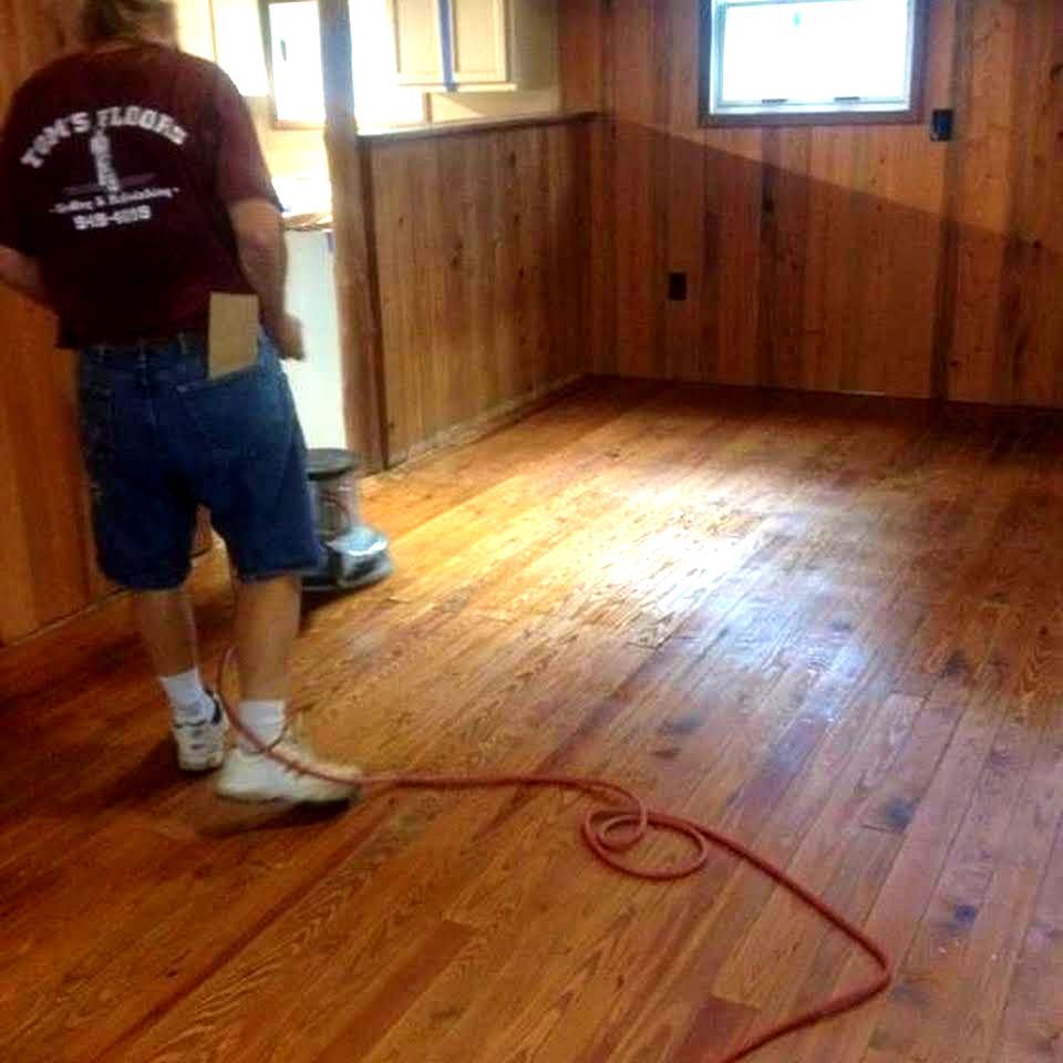Tom's Sanding and Refinishing  pictures