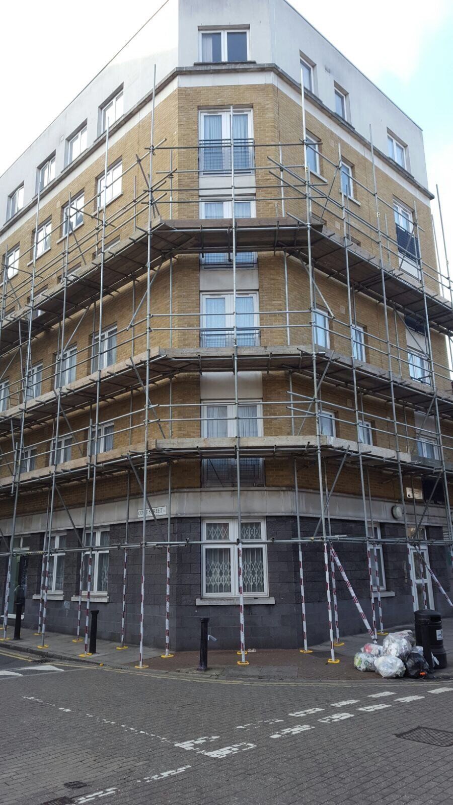commercial scaffolding