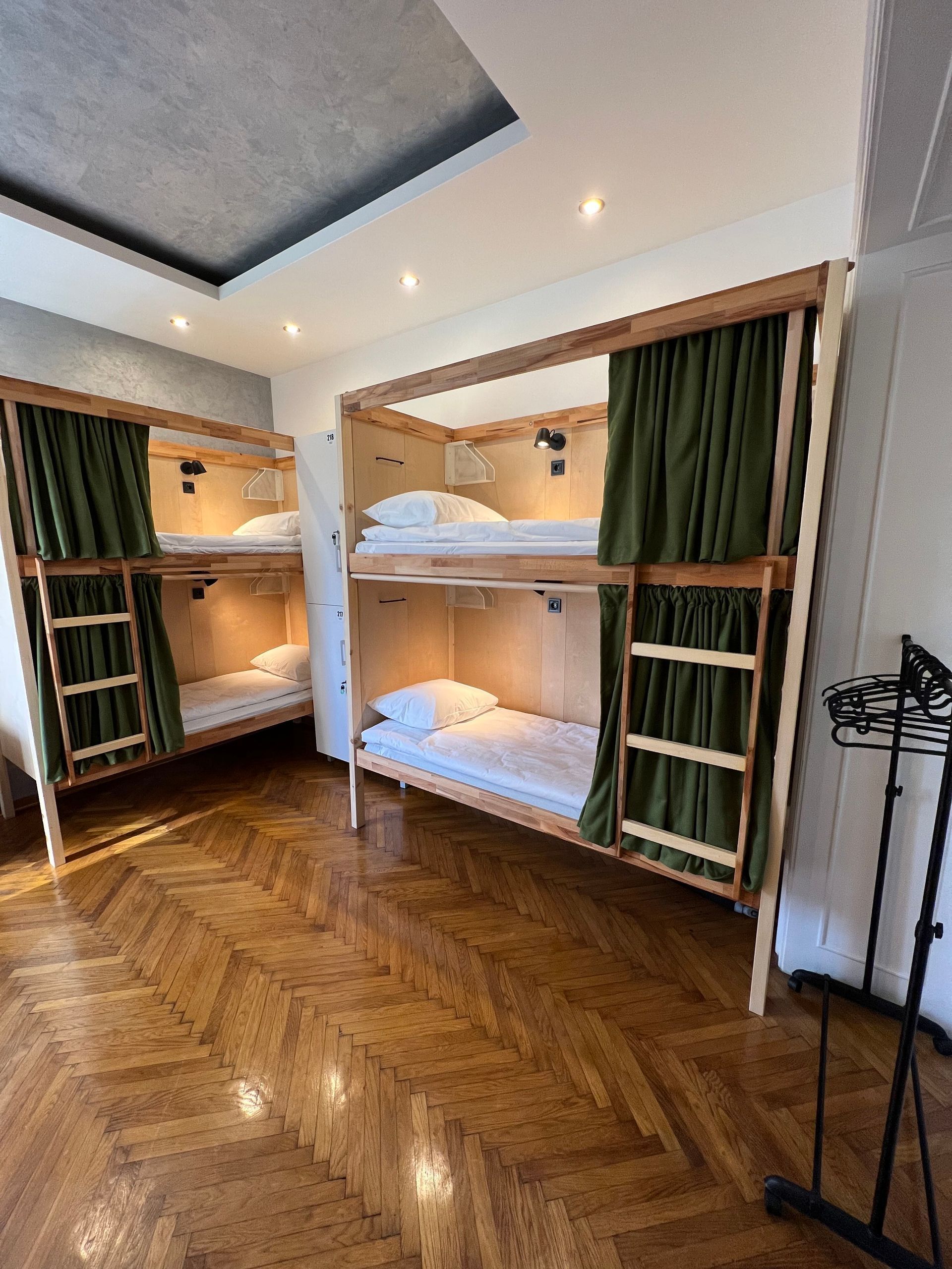 Cabbage-Hostel-Belgrade-Male-Dorm-beds-2nd-floor