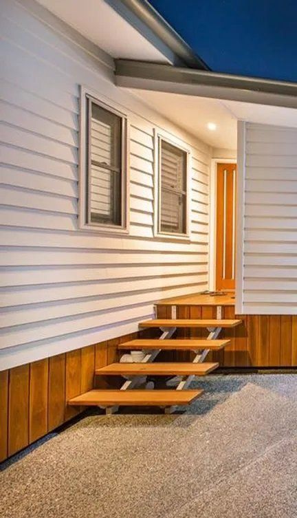 Staircase to Front Porch  - Professional Engineering & Drafting Services In Emerald, QLD