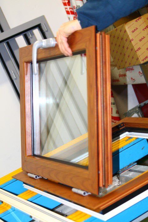 prova tenuta finestre