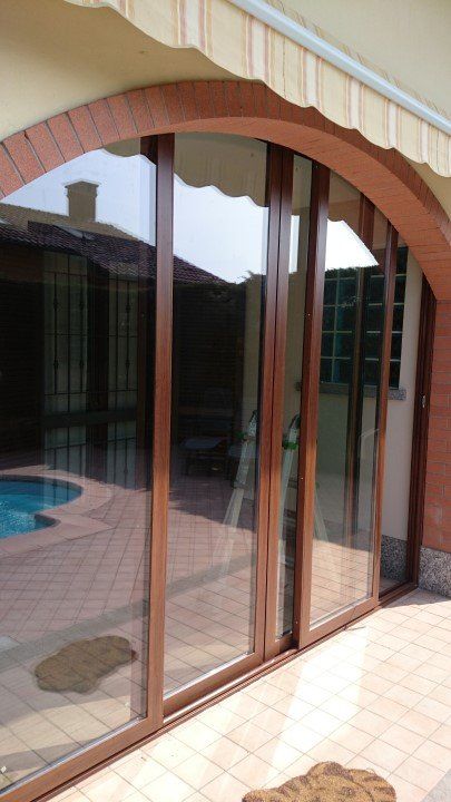 portafinestra in legno