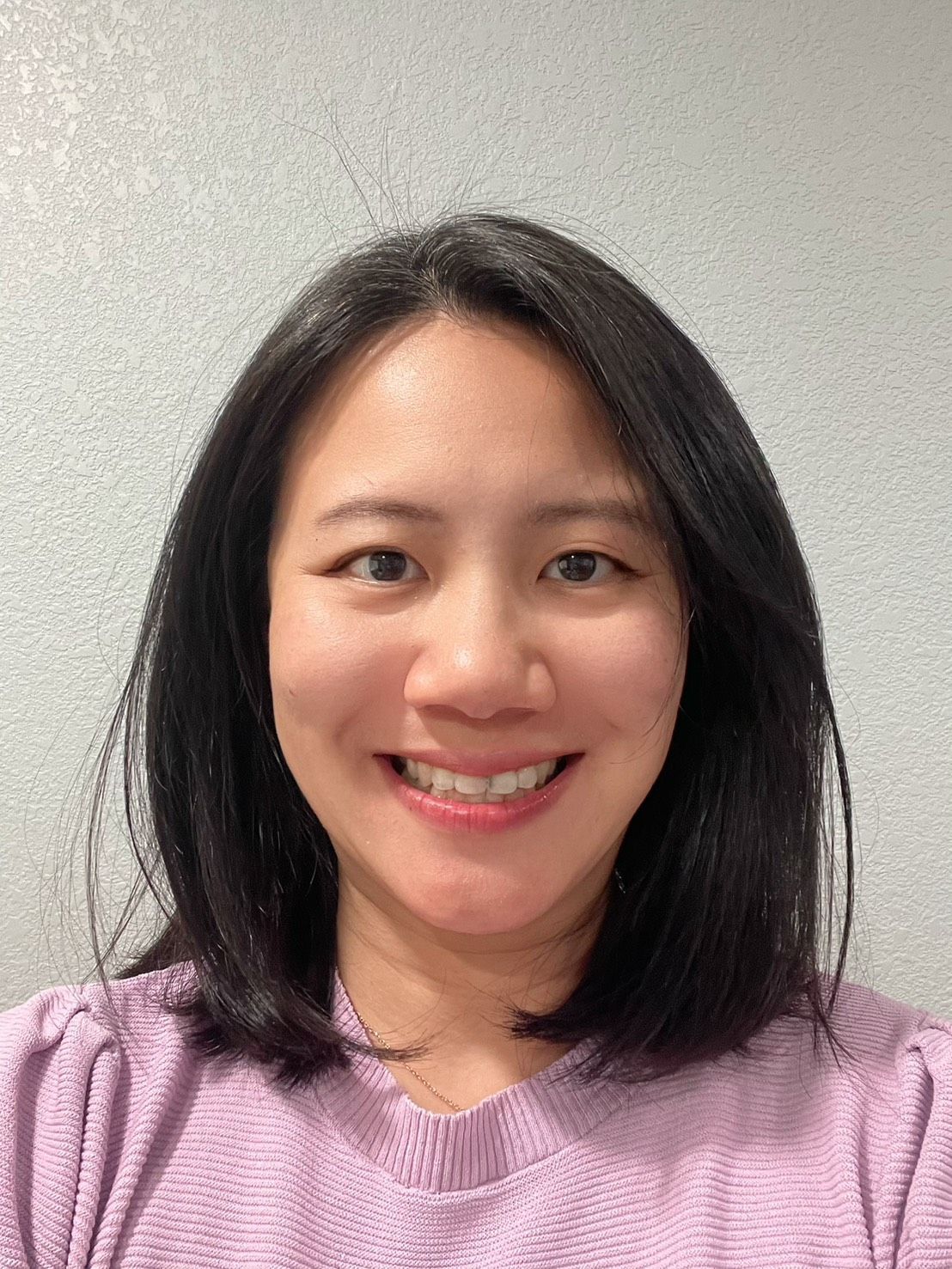 I-Ling Shen, Primary Assistant Teacher