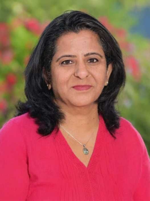 Purva Sethi, Executive Assistant to Head of School 