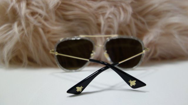 Ray Bans — Sunglasses with Design on Frame in Belleair Bluffs, FL