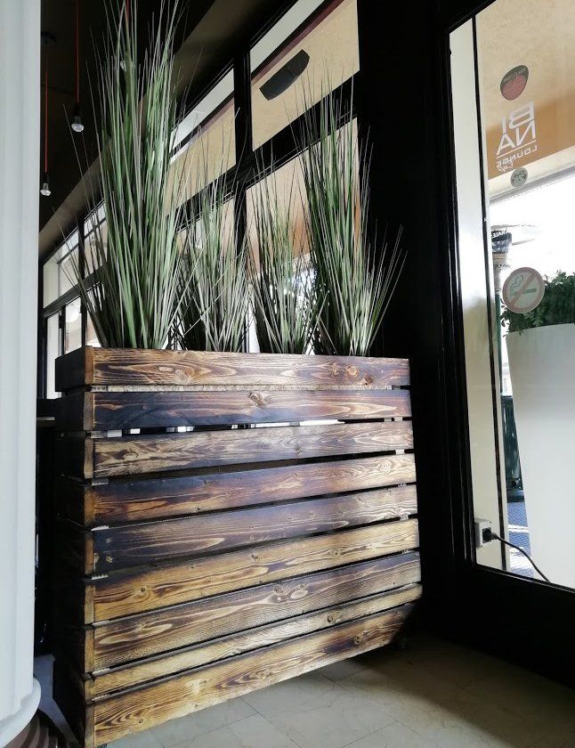 Cassa in legno per piante