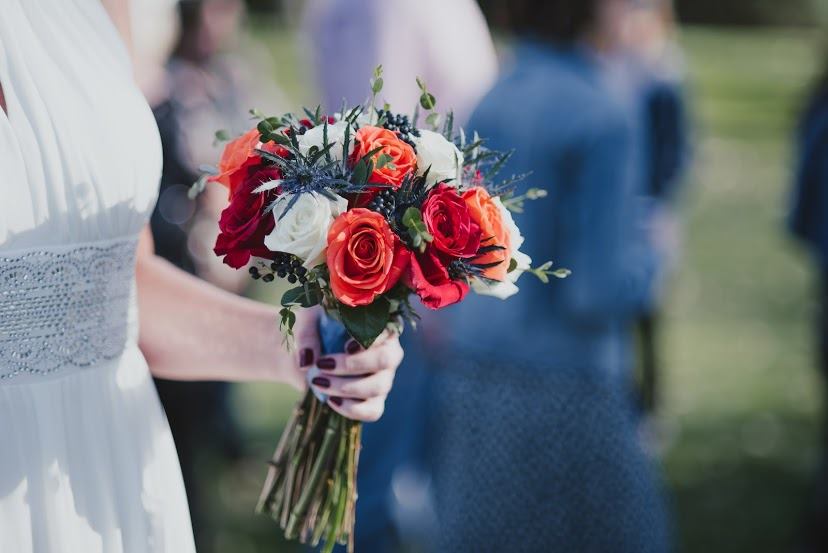 Floral Arrangements Beloit, WI Glitz & Go LLC