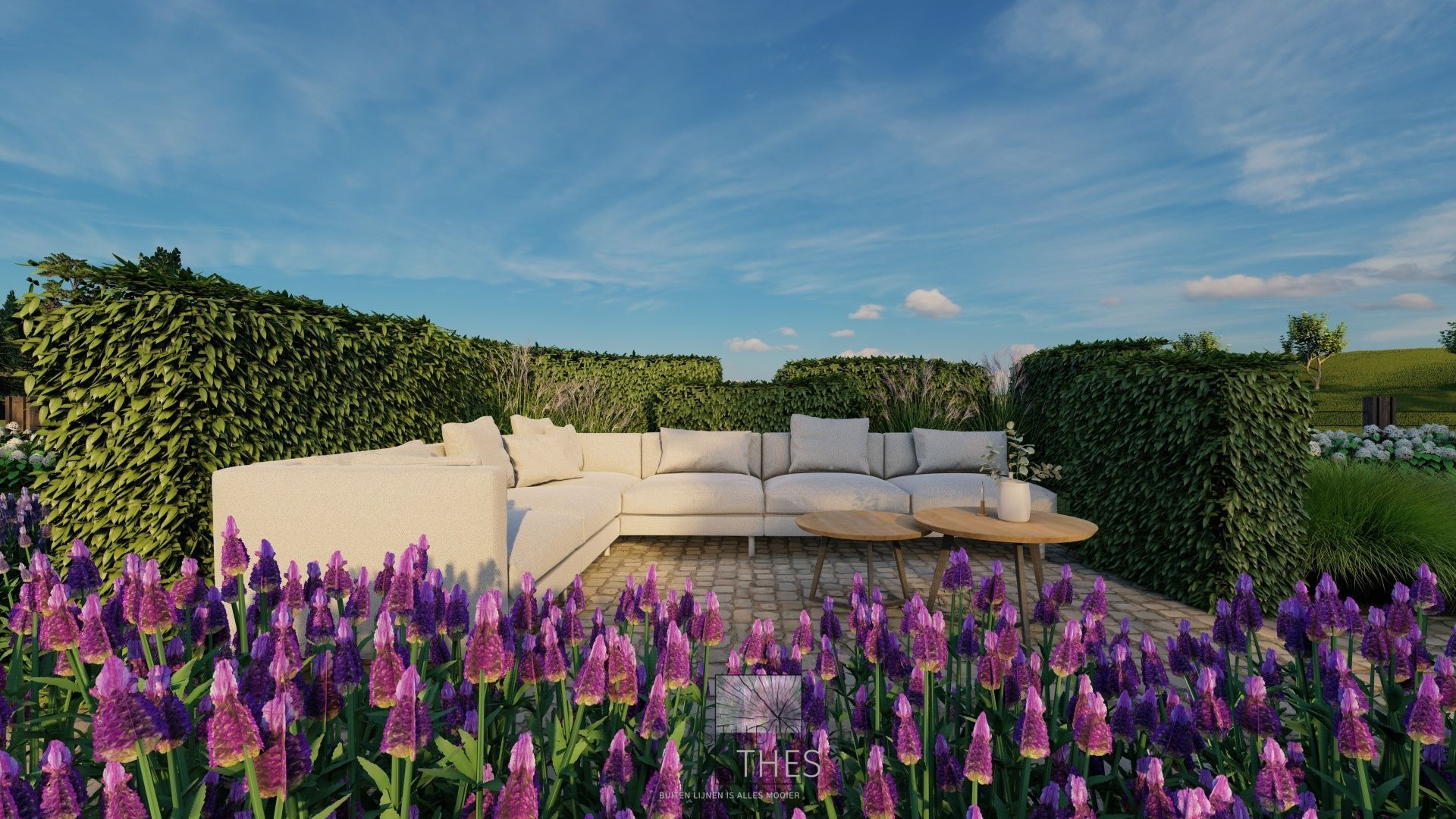 Er staat een bank midden in een veld met paarse bloemen.