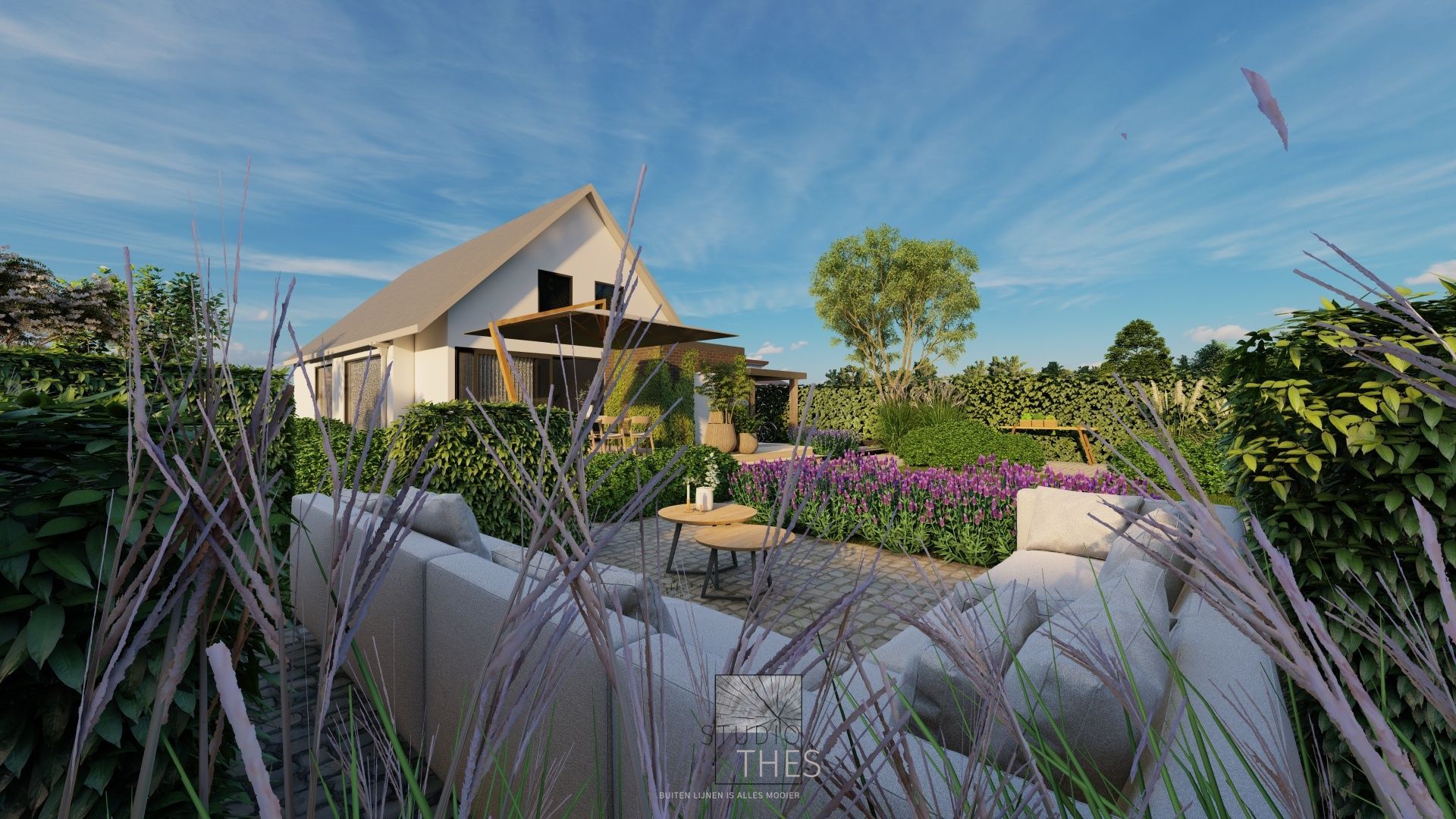 Een weergave van een huis met een terras en een bank ervoor.