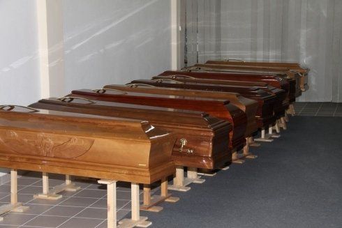 Esposizione feretri agenzia Duma