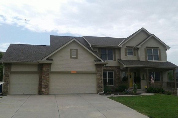 Roof Inspection — House Roof in Omaha, NE