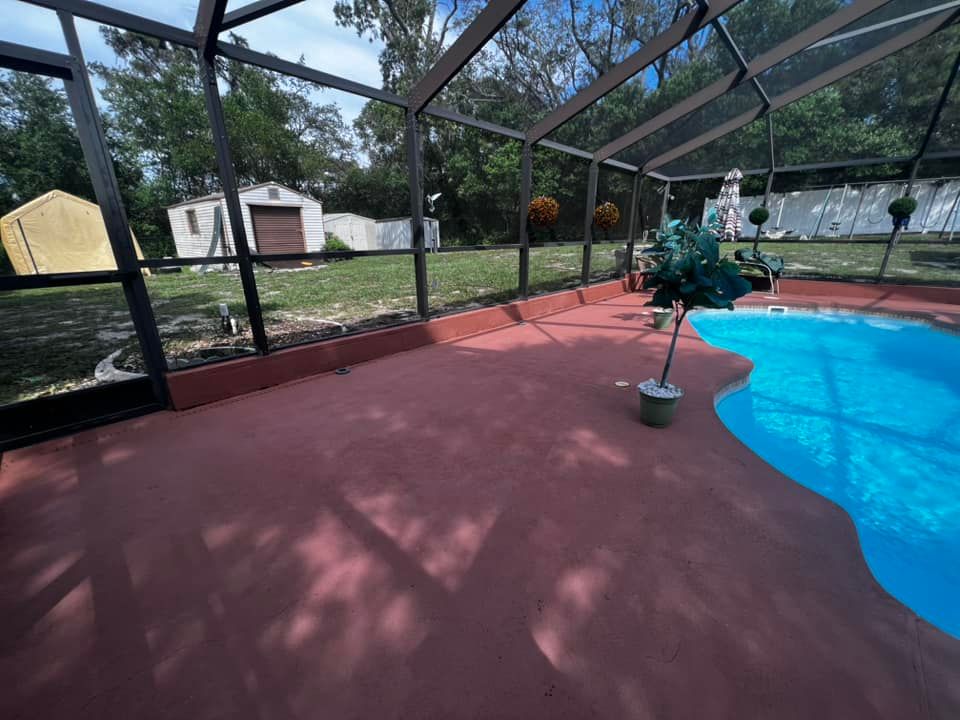 Picture Of Pool With Plants | Spring Hill, FL | A-10 Cleaning Solutions