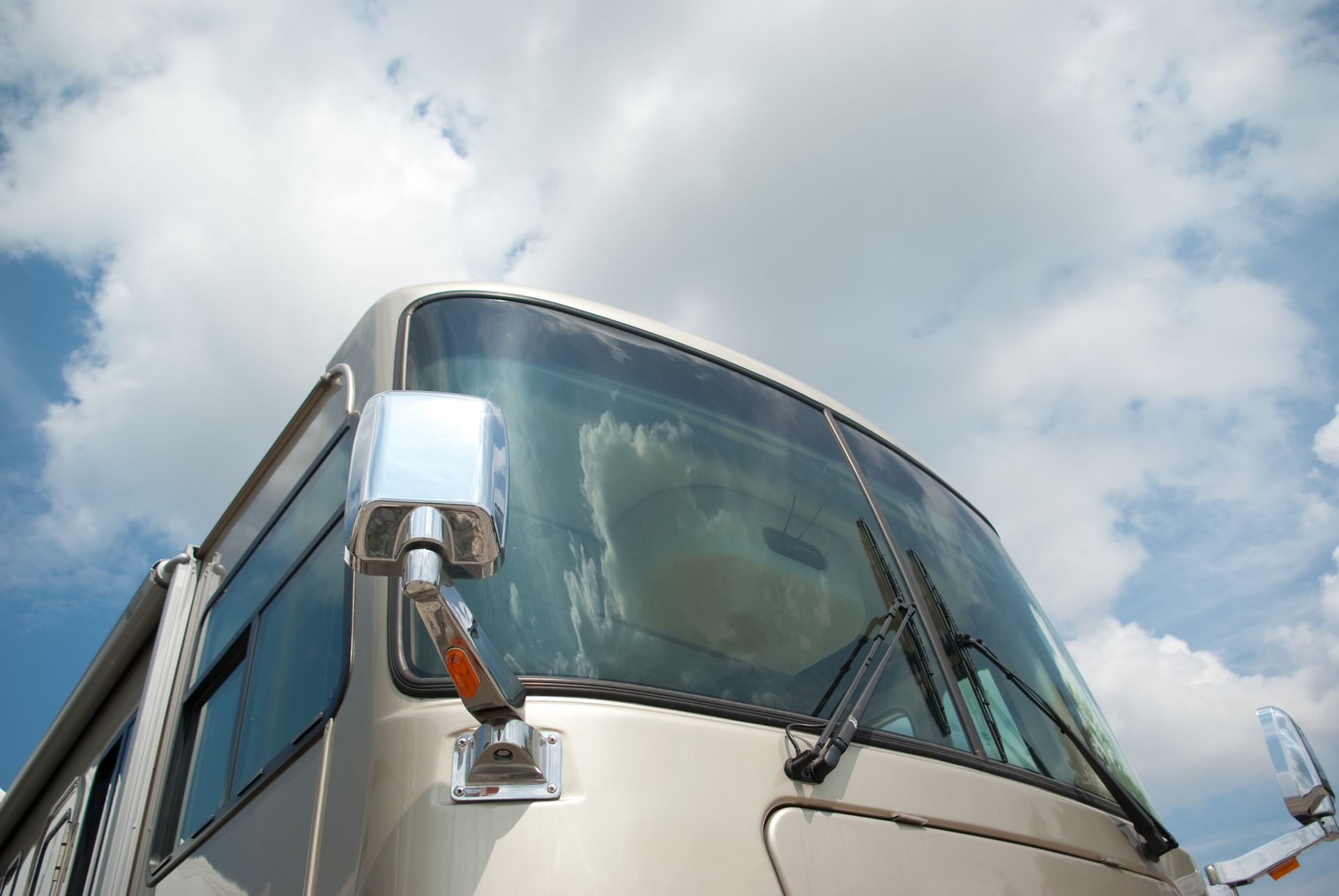 RV Windshield Replacement — Virginia Beach — Low Price Auto Glass