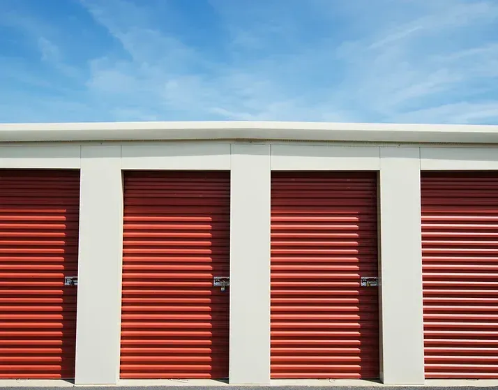 storage unit cleanout