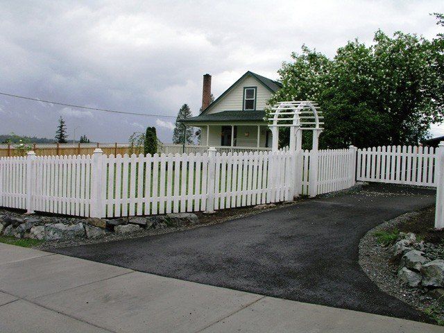 Small Arbor In The Garden — Marysville, WA — Premier Fence, Inc.
