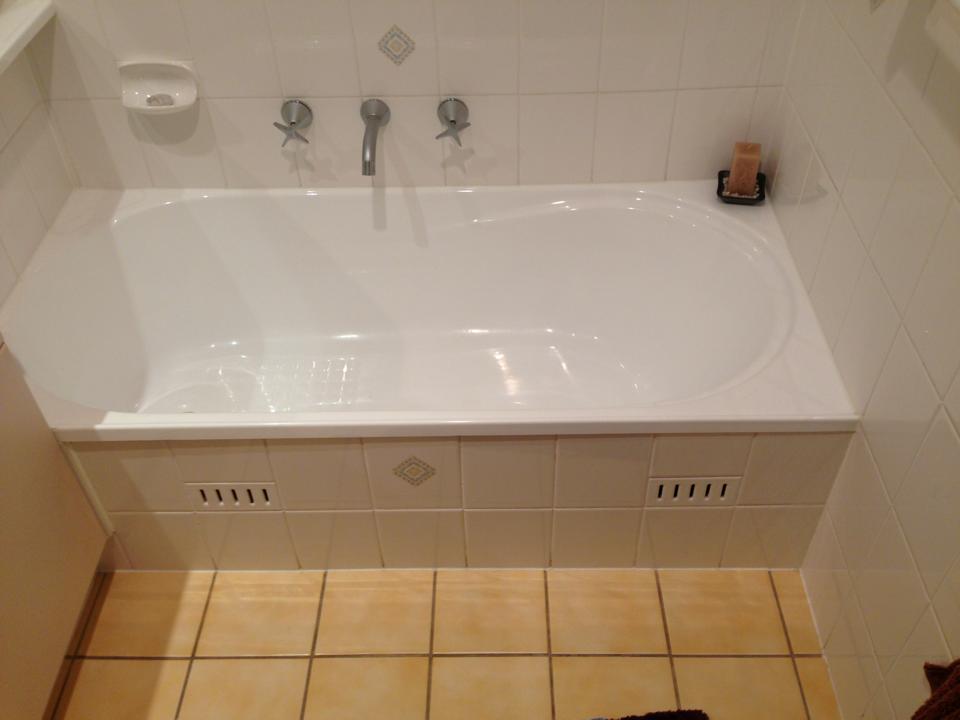 Tiled Bathroom — Western Sydney, NSW — A1 Caulking Services