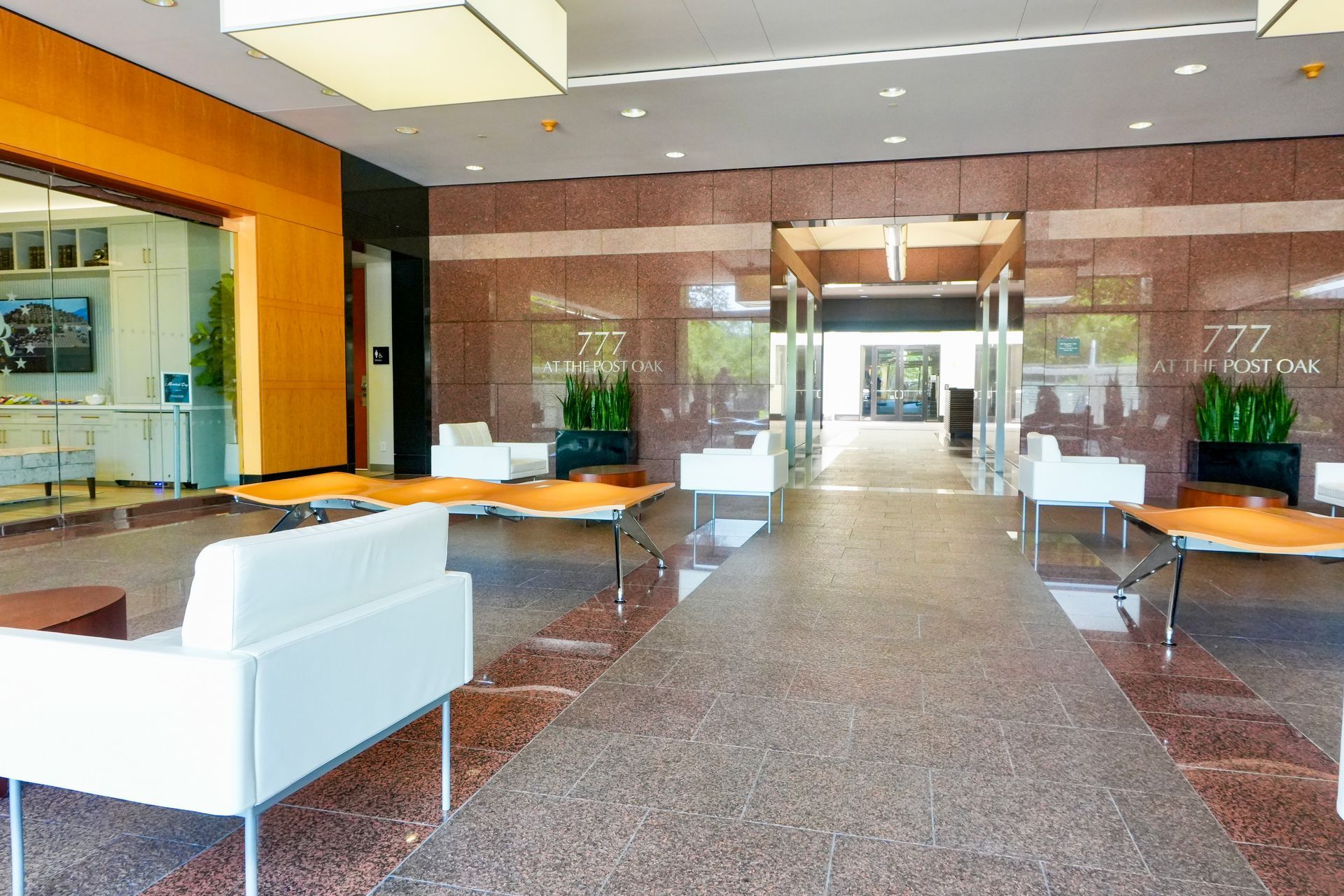 Lobby of 777 At The Post Oak