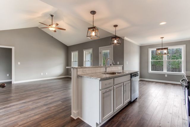 Modern Kitchen — Greensboro, NC — Sparks Homes & Home Renovations Inc