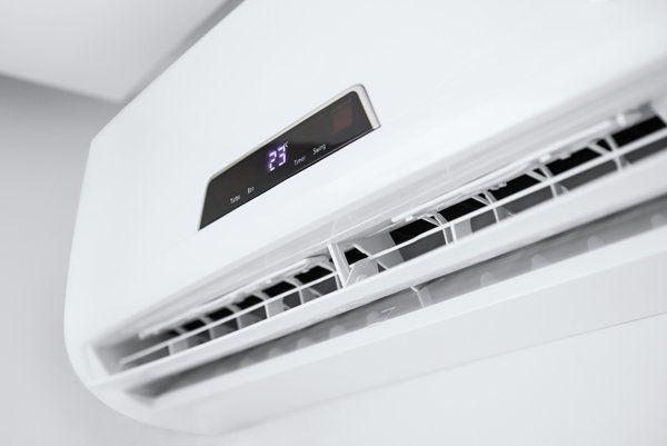 white split air conditioning system