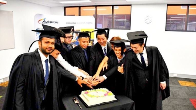 飛機修護、飛機維修、丙級飛機修護證照、乙級飛機修護證照、航空補習班、職訓課程、免費課程