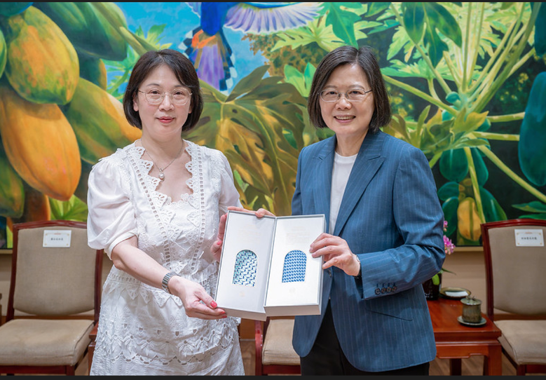 飛行機師、自訓機師、培訓機師、飛機修護、飛機維修、丙級飛機修護證照、乙級飛機修護證照、航空補習班、職訓課程、免費課程、空服、空姐、空少、空服怎麼考、空姐補習班、航空補習班、地勤、地勤怎麼考、地勤補習班