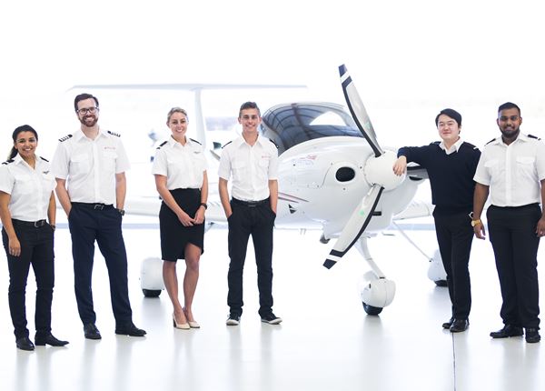 飛行機師、自訓機師、培訓機師、機師怎麼考