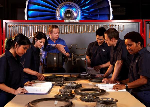 Aviation Australia澳洲國立航空技術學院 、飛行學校、飛行機師、自訓機師、勞動部產業新尖兵課程