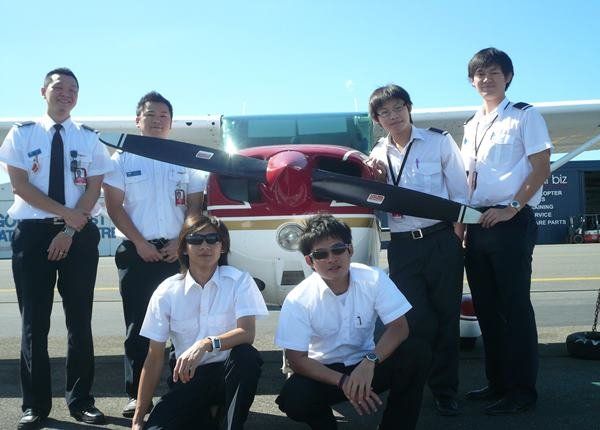 澳洲飛行學校、澳洲展翼飛行學院 AUSTRALIA WINGS ACADEMY、飛行學校、飛行機師、自訓機師、勞動部產業新尖兵課程